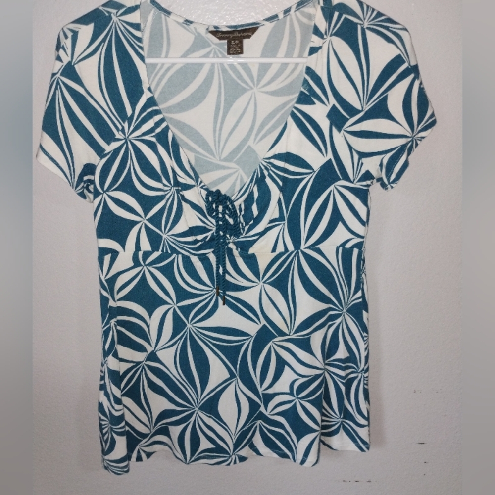 Tommy Bahama Floral Print Top - Blue & White